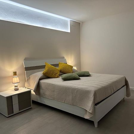 Imbriani 69 Apartment Bari Exterior foto