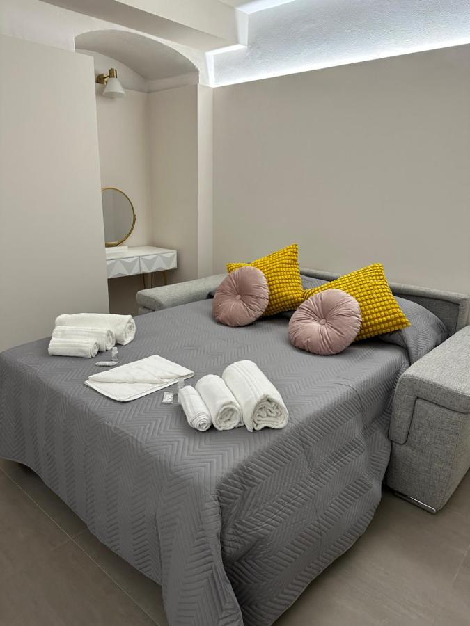 Imbriani 69 Apartment Bari Exterior foto